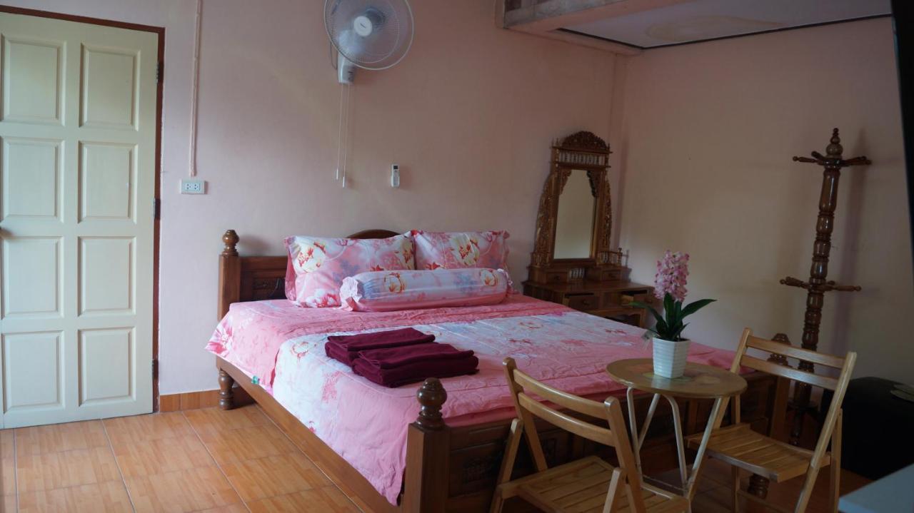 Kata Apartment Екстериор снимка